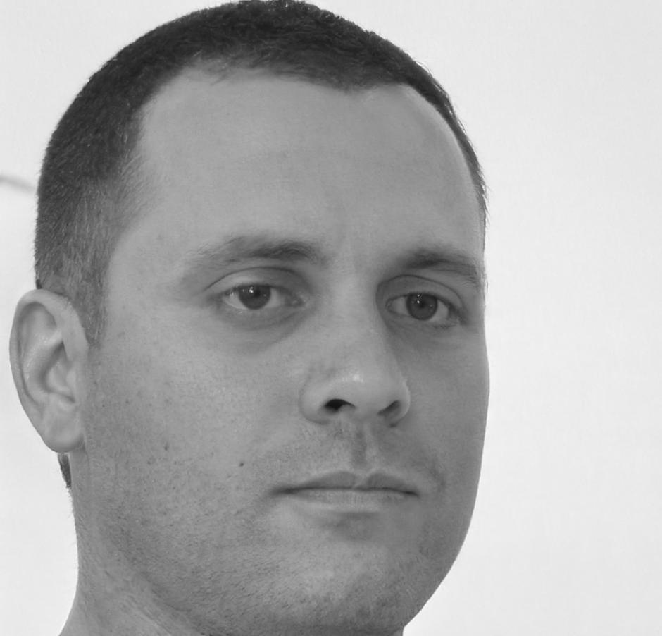 Retrato profesional de Fermín Bladimir